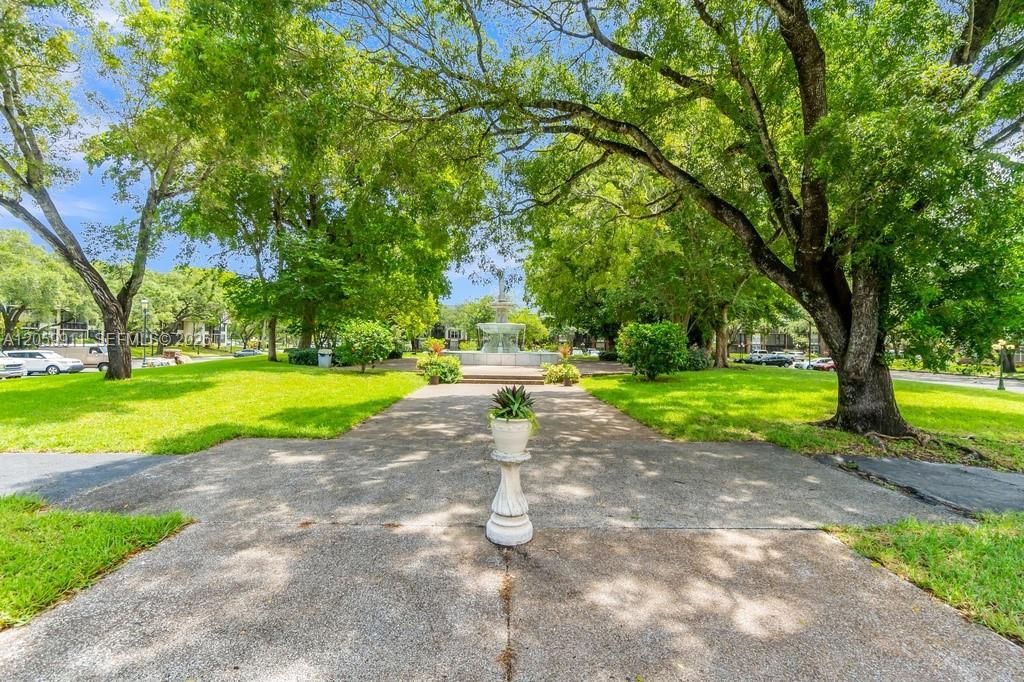 3650 Inverrary Dr , Unit 3A, Lauderhill, FL 33319 Photo
