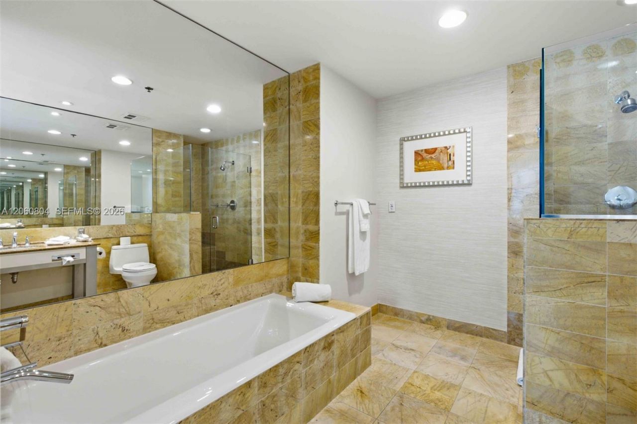 1395 Brickell Ave , Unit 2902, Miami, FL 33131 Photo