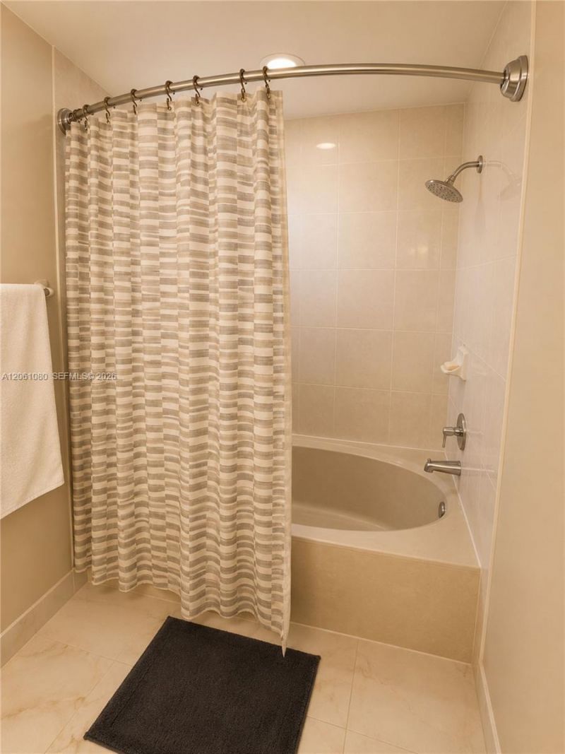 8688 SW 158th Pl, Miami, FL 33193 Photo