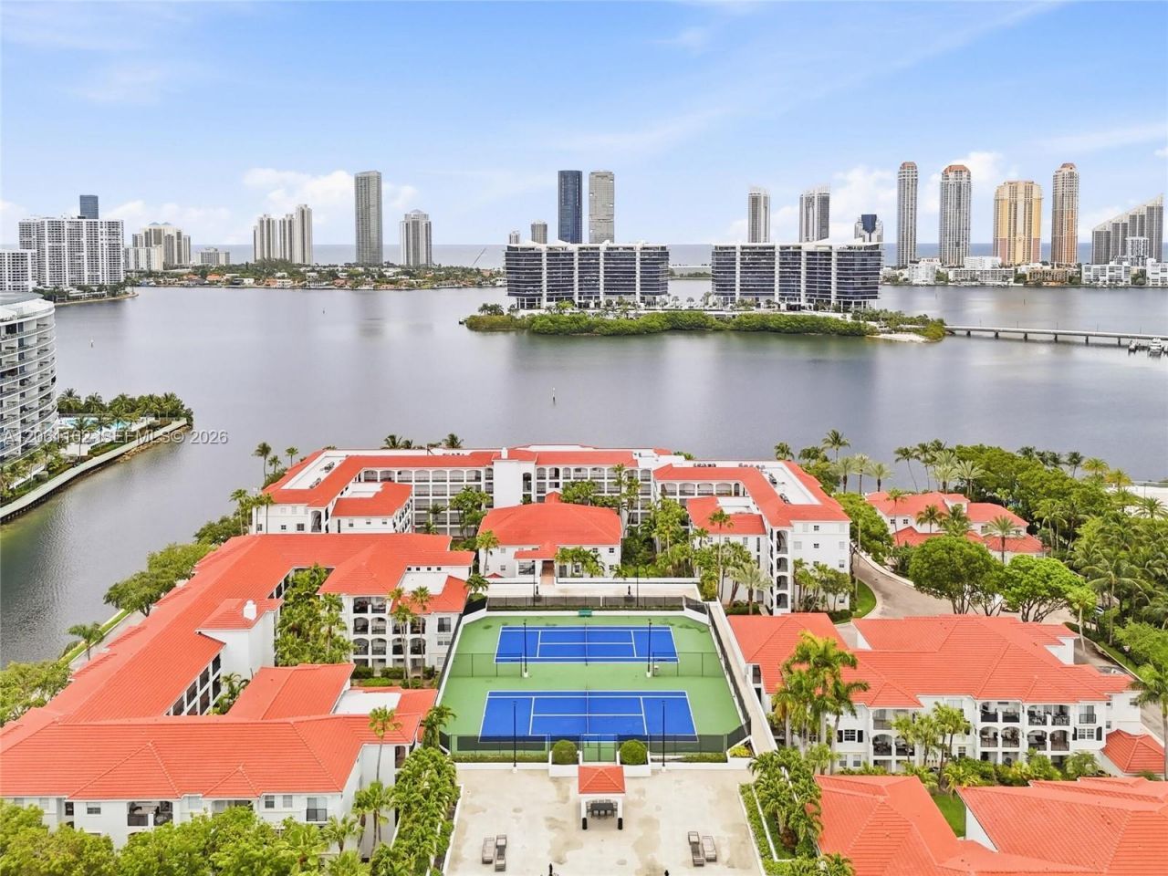 3205 NE 184th St, Unit 9306, Aventura, FL 33160 Photo