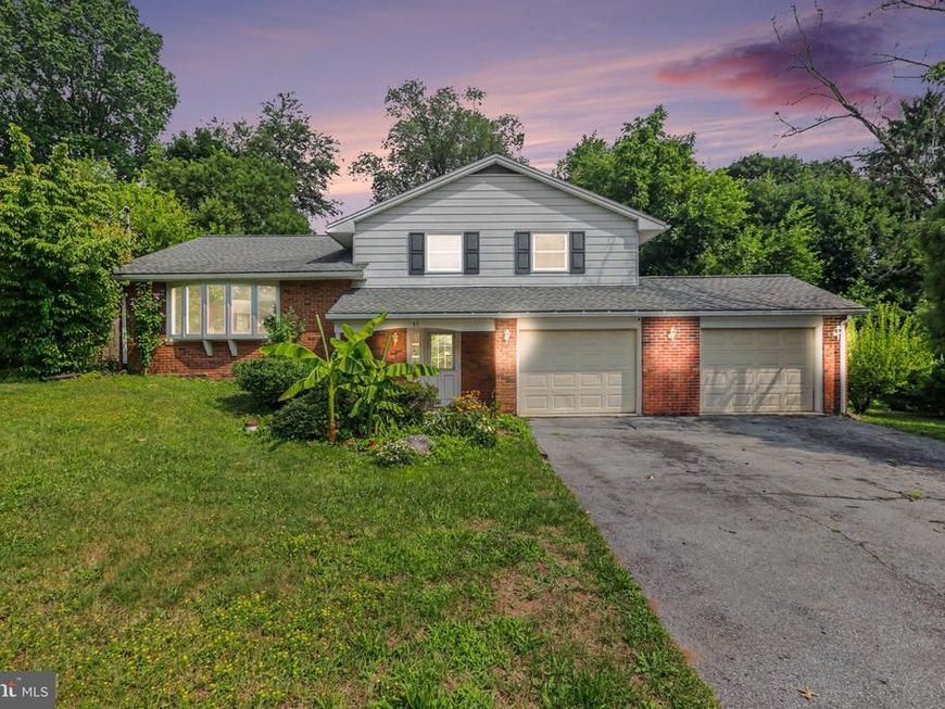55 Ridgeview Road , Hummelstown, PA 17036 Main Photo