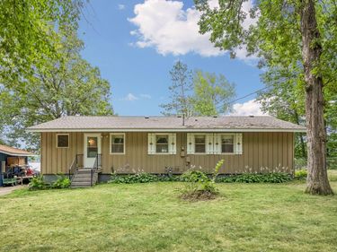 16540 Edgewater Road NE, Pine City, MN 55063