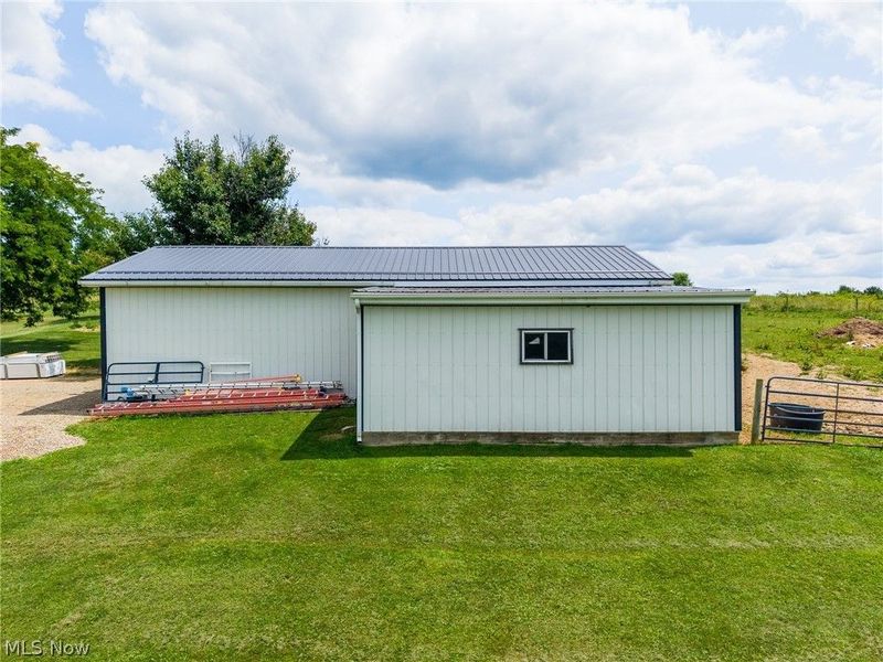 9182 Berry Road , Kensington, OH 43986 Photo 32