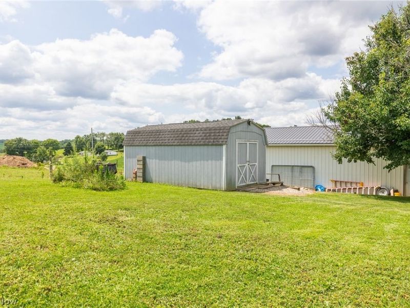 9182 Berry Road , Kensington, OH 43986 Photo 38