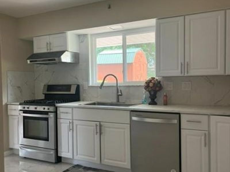 6548 Fields Ertel Road, Sharonville, OH 45241 Photo 12