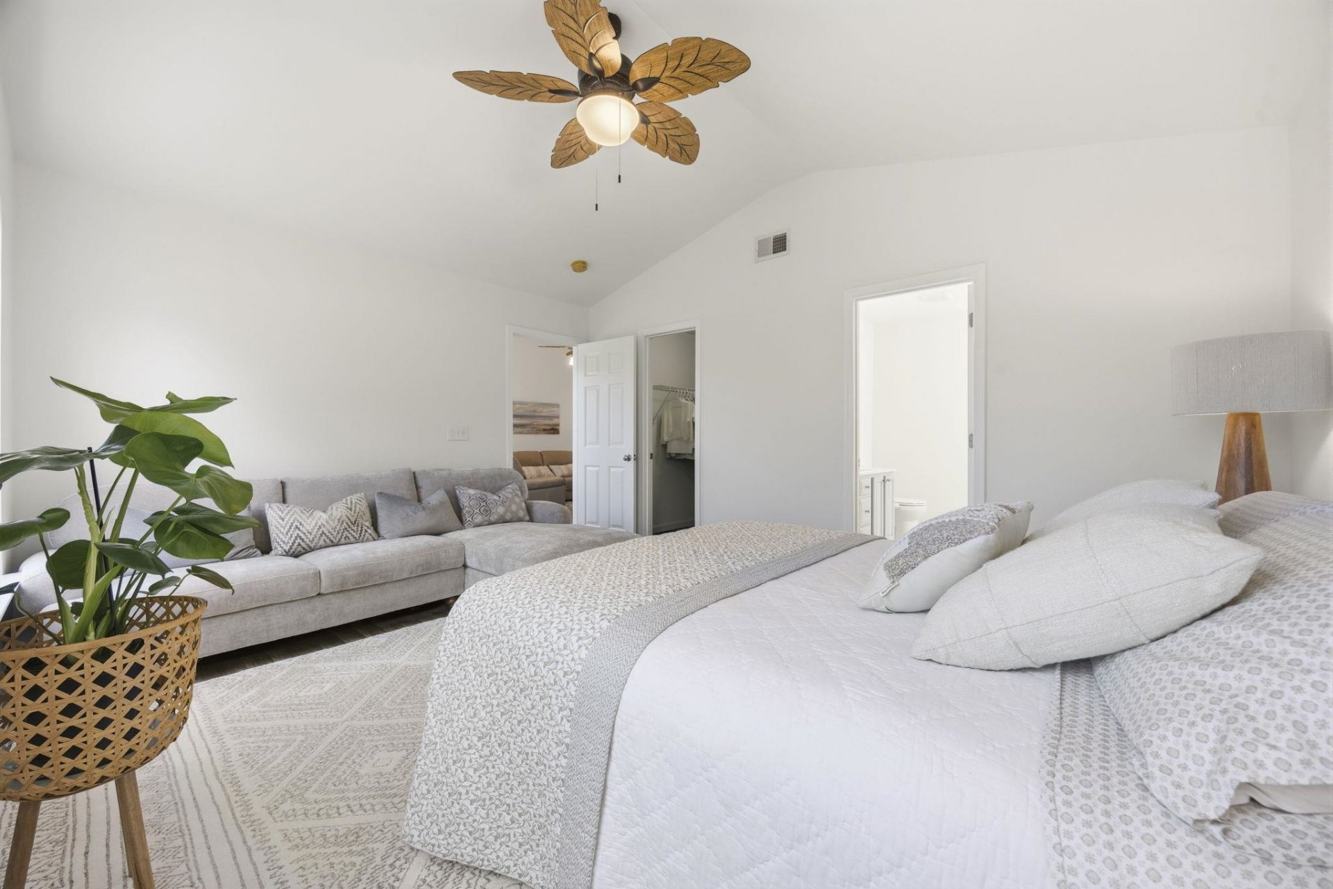 2195 Haystack Way  Photo 19