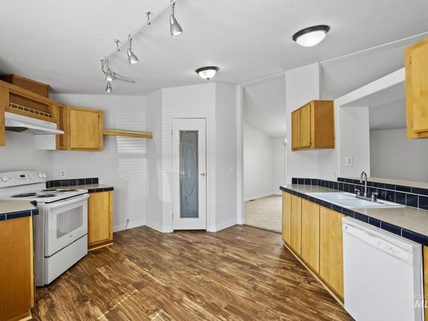 11250 W Azure Ln, Boise, ID 83713