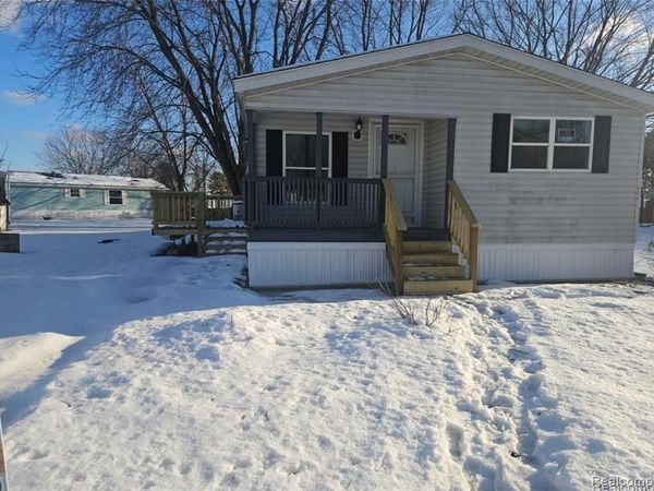 6274 Cree Ct , Genesee Twp, MI 48506