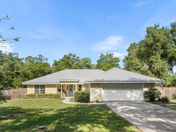 646 NE 2ND STREET , WILLISTON, FL 32696