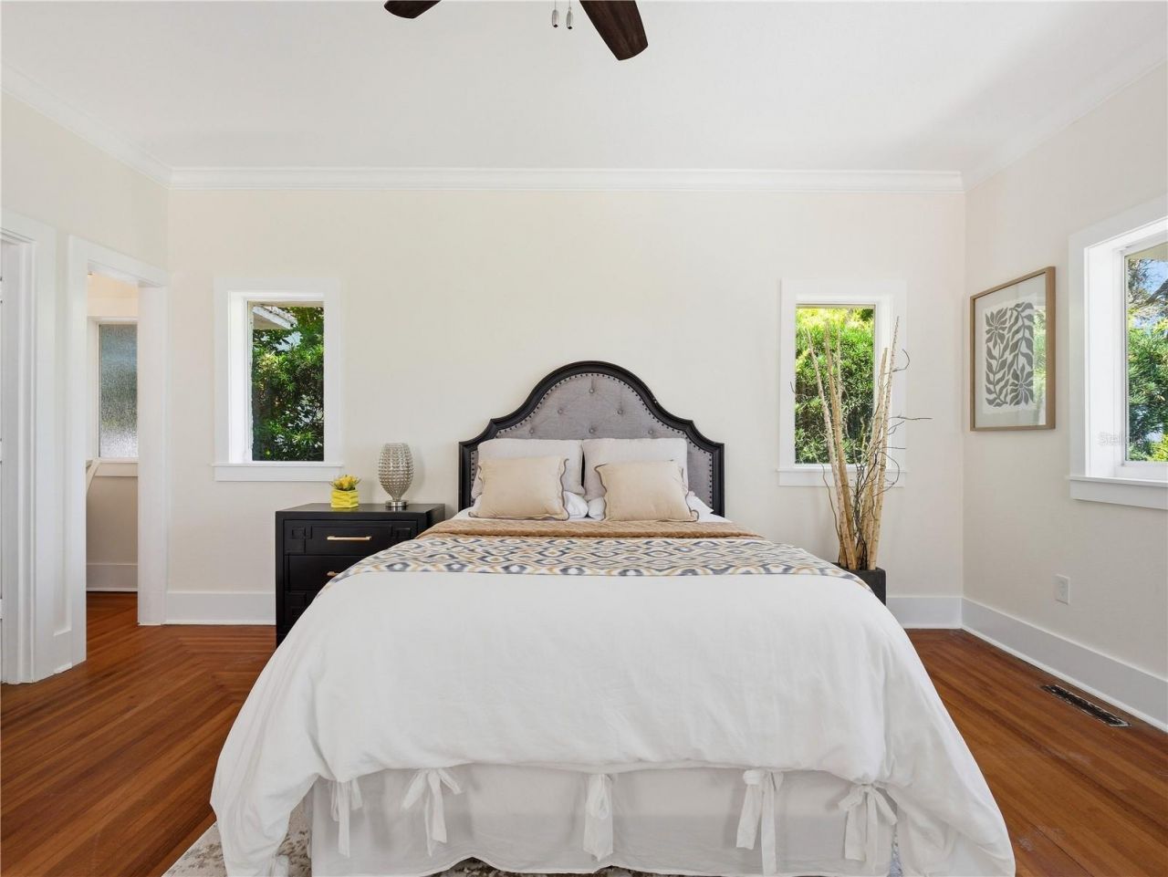 636 N Riverside Drive, New Smyrna Beach, FL 32168 Photo