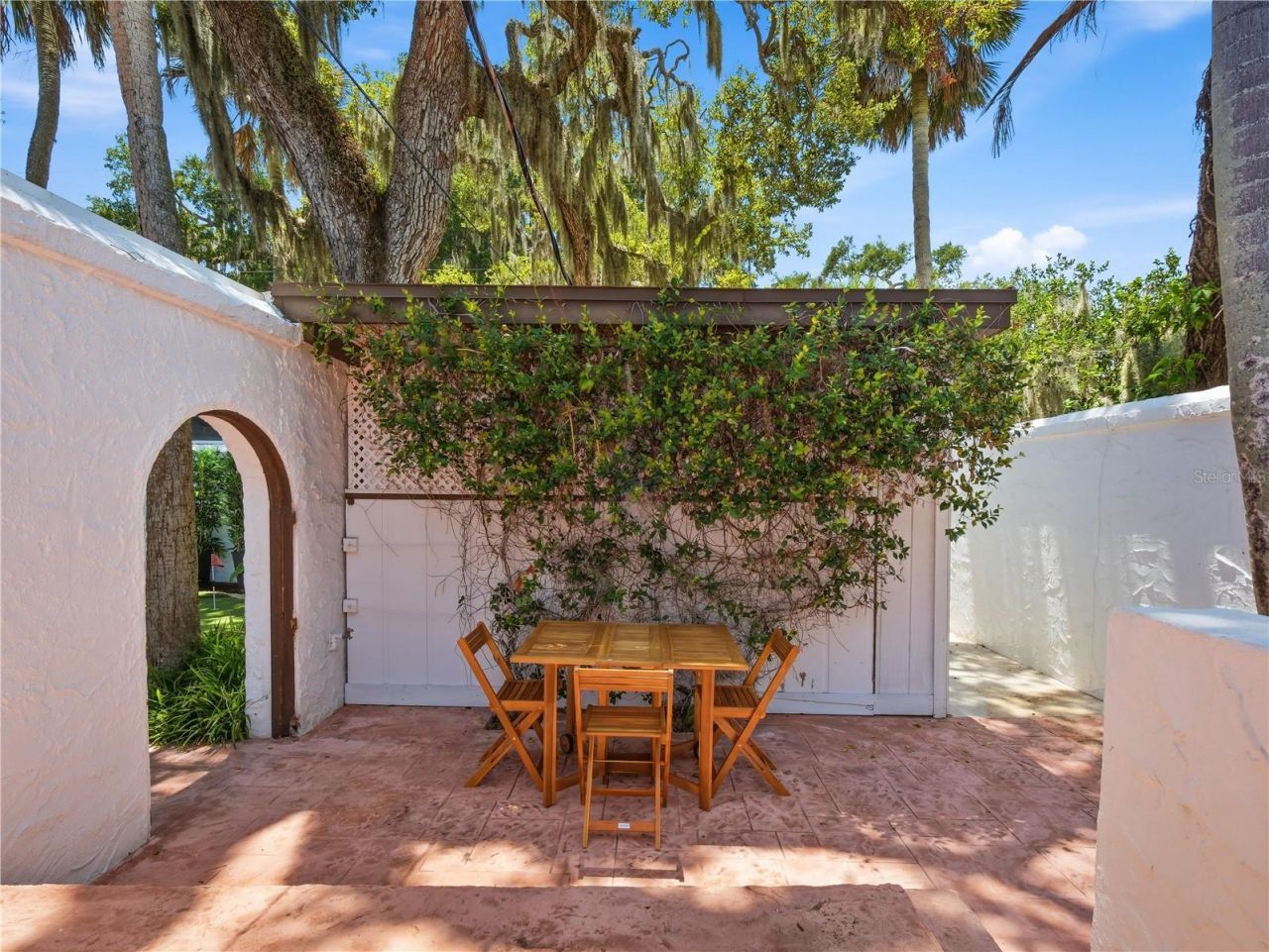 636 N Riverside Drive, New Smyrna Beach, FL 32168 Photo