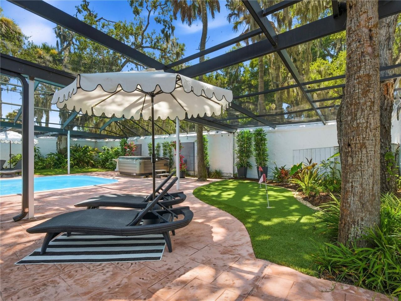 636 N Riverside Drive, New Smyrna Beach, FL 32168 Photo