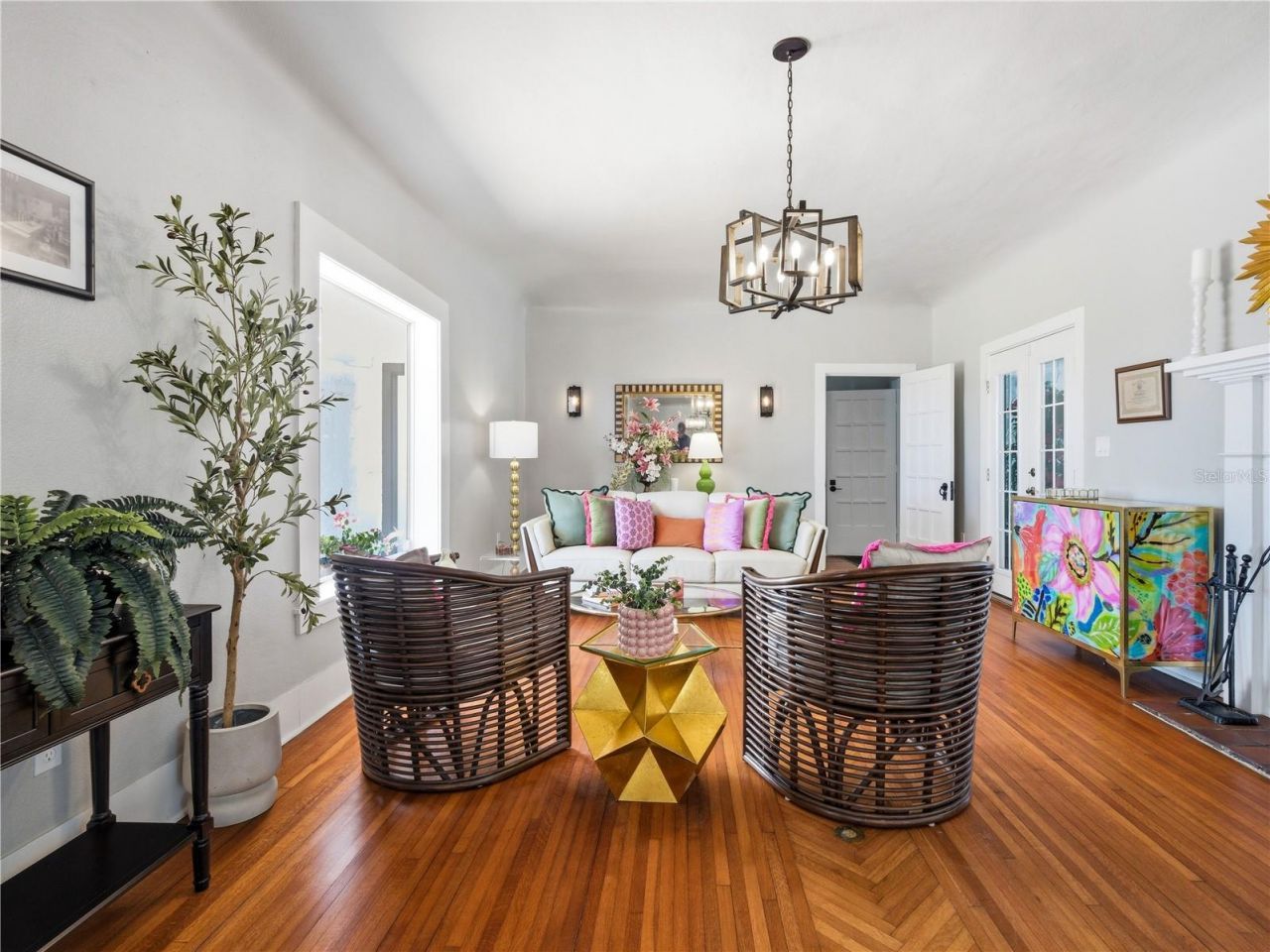 636 N Riverside Drive, New Smyrna Beach, FL 32168 Photo