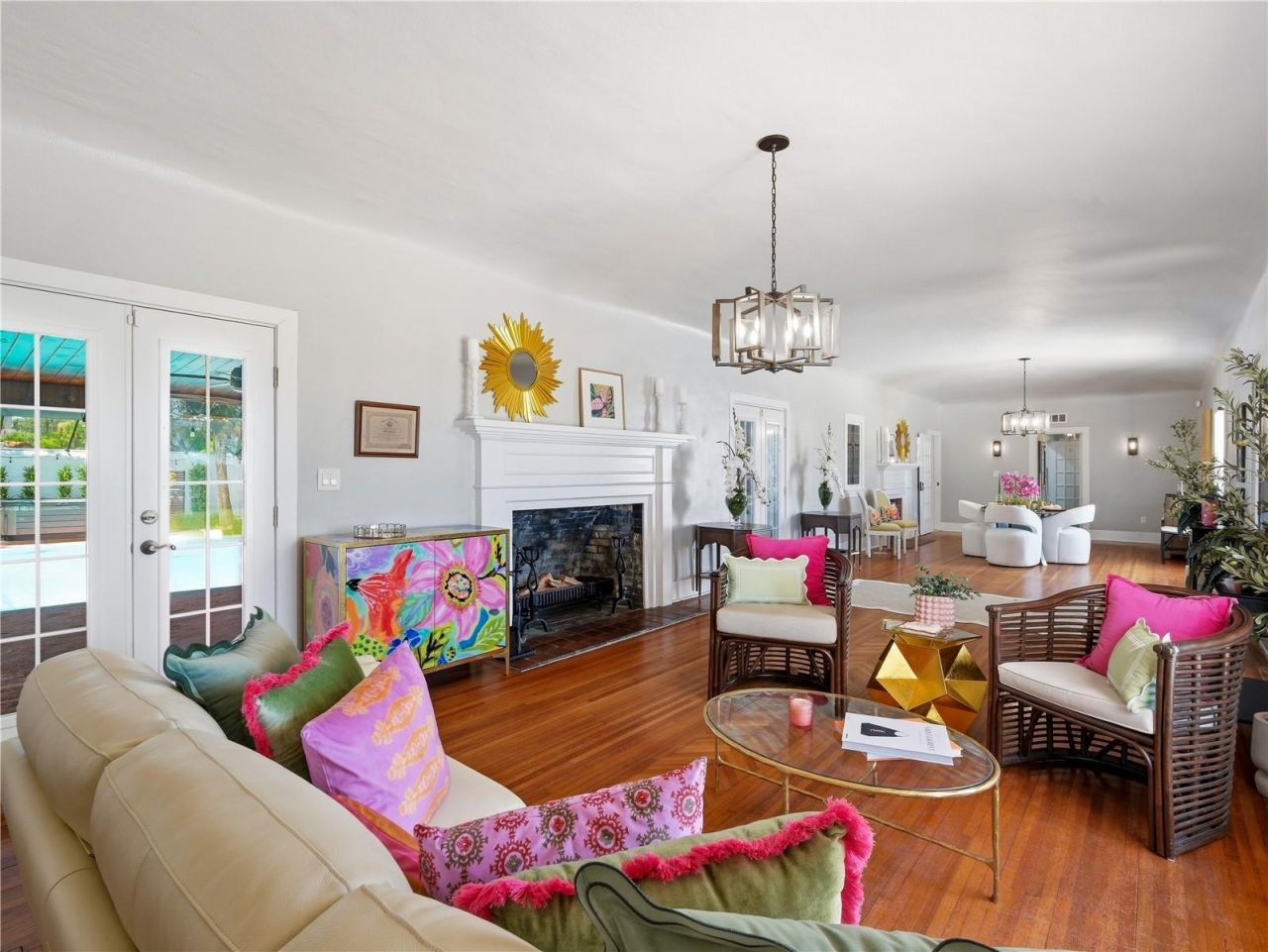 636 N Riverside Drive, New Smyrna Beach, FL 32168 Photo