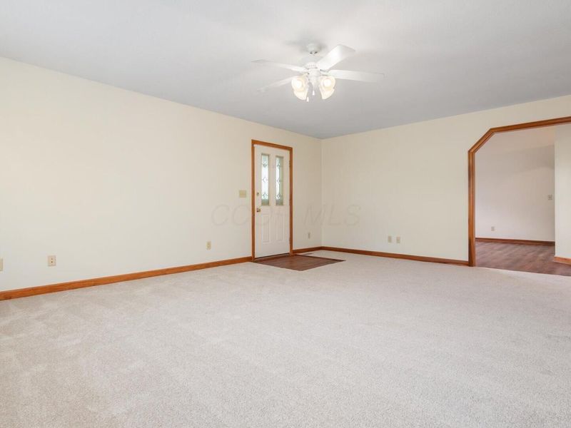 1224 Lundys Lane Road NW, Newark, OH 43055 Photo 6