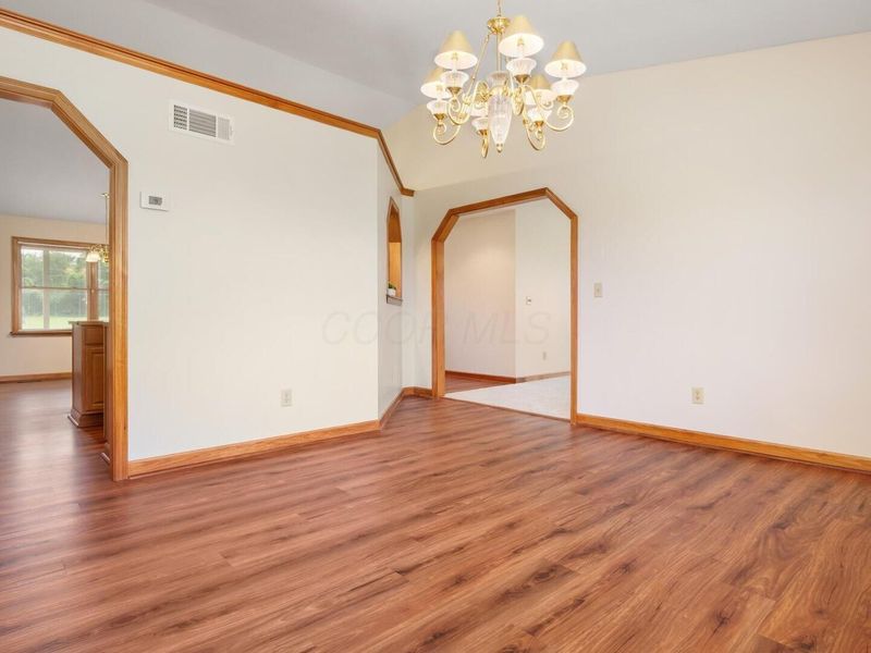 1224 Lundys Lane Road NW, Newark, OH 43055 Photo 7