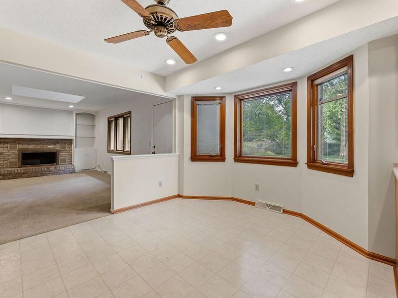 873 Prince William Lane , Westerville, OH 43081 Photo 13