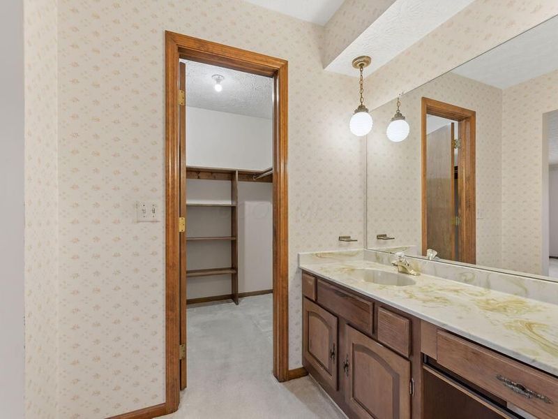 873 Prince William Lane , Westerville, OH 43081 Photo 24
