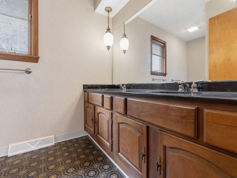 873 Prince William Lane , Westerville, OH 43081 Photo 31