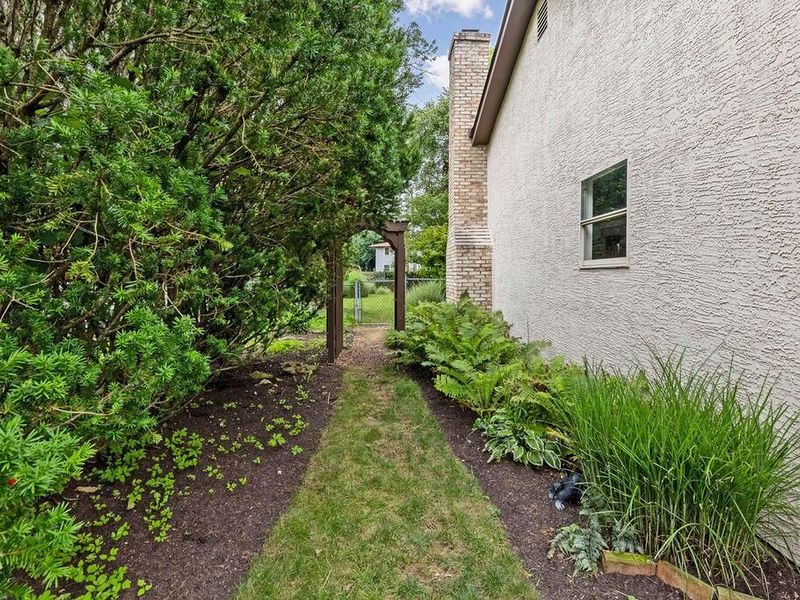 873 Prince William Lane , Westerville, OH 43081 Photo 42