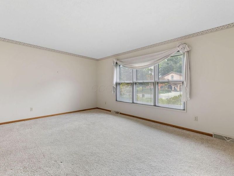 873 Prince William Lane , Westerville, OH 43081 Photo 5