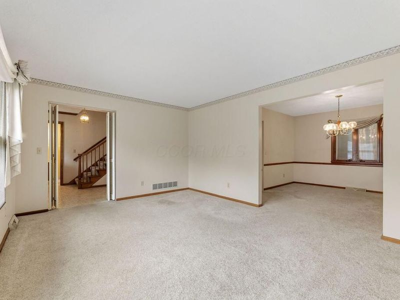 873 Prince William Lane , Westerville, OH 43081 Photo 6