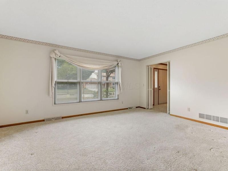 873 Prince William Lane , Westerville, OH 43081 Photo 7
