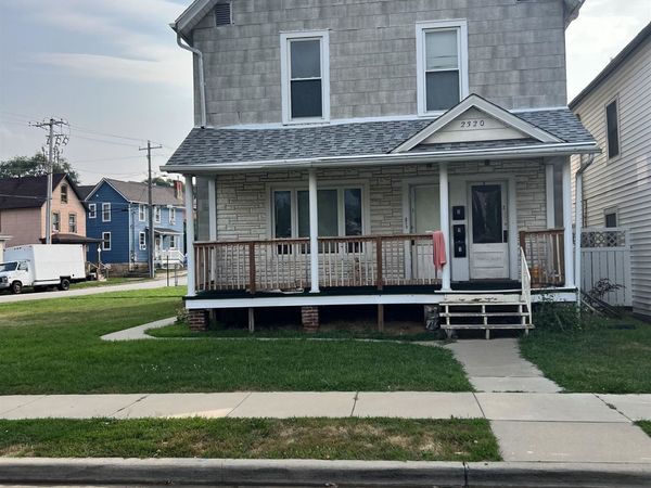 2320 Prince Street, Dubuque, IA 52001