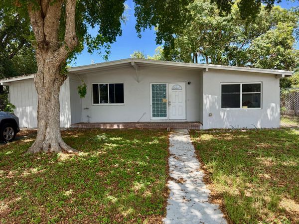 4520 NE 16TH Avenue, Pompano Beach, FL 33064