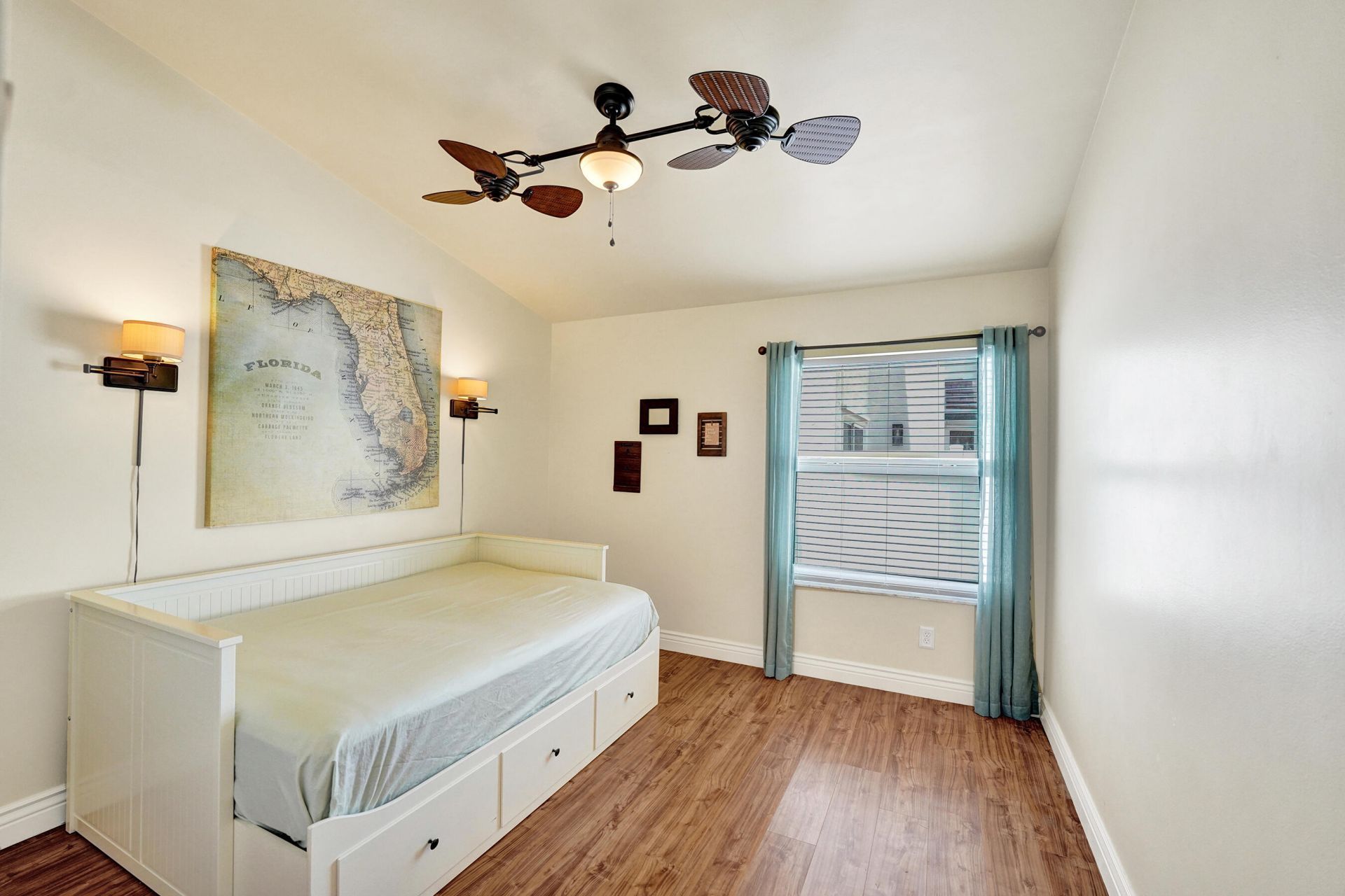 18343 SW 5th Court, Pembroke Pines, FL 33029 Photo