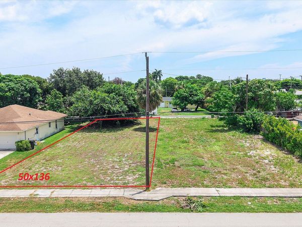 229 SW 6th Avenue, Delray Beach, FL 33444