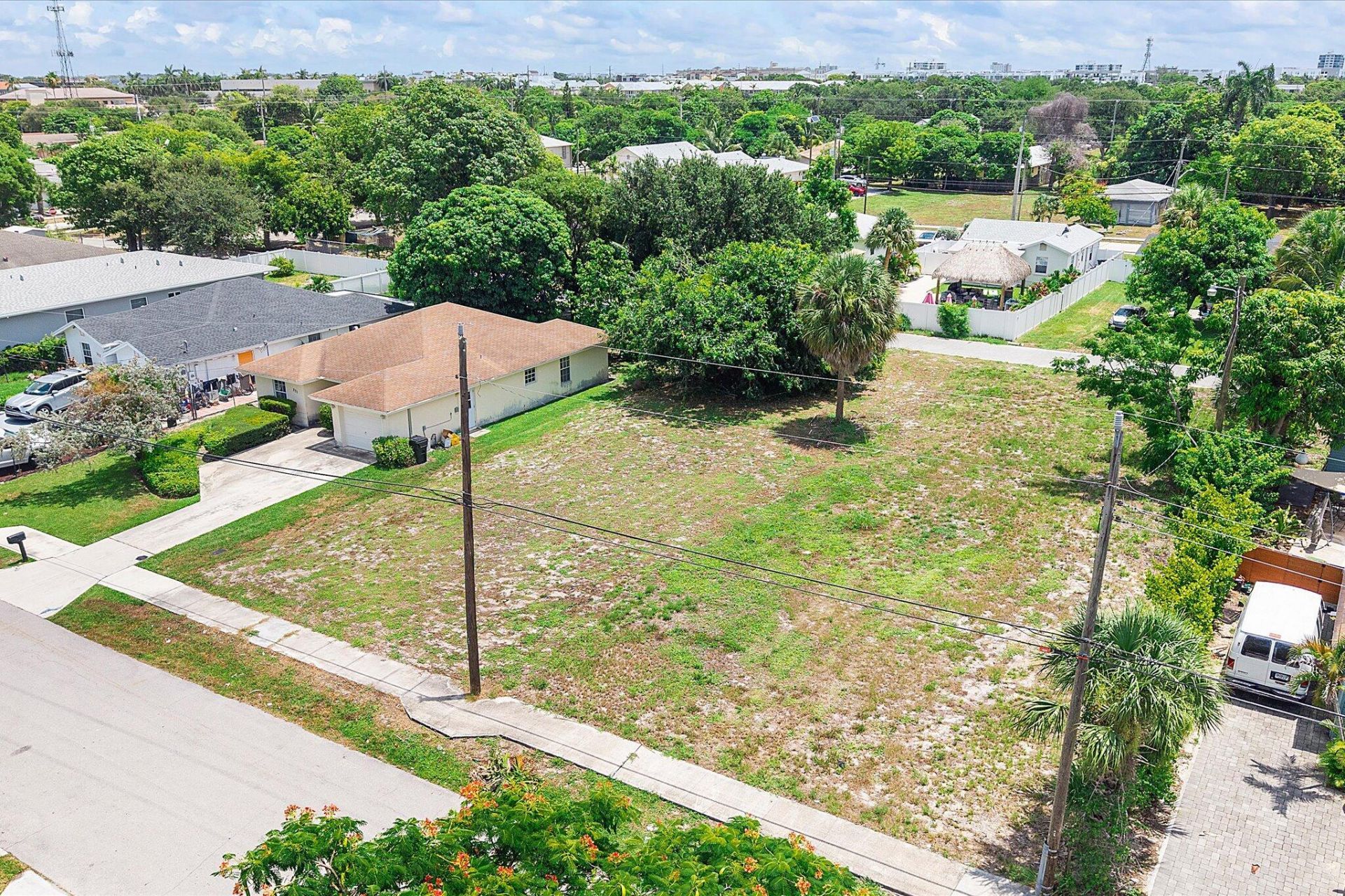 229 SW 6th Avenue, Delray Beach, FL 33444 Photo