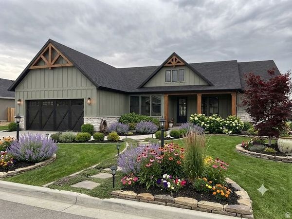 612 S RENZE ADAMS ST , Cedar City, UT 84720