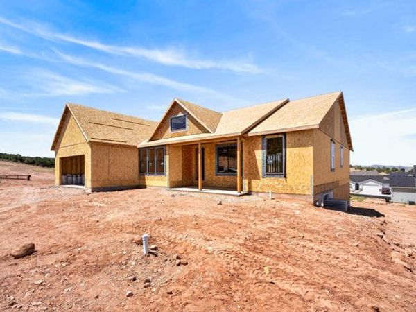 612 S RENZE ADAMS ST , Cedar City, UT 84720
