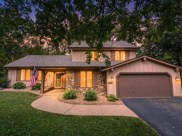 9250 Talus Circle, Eden Prairie, MN 55347