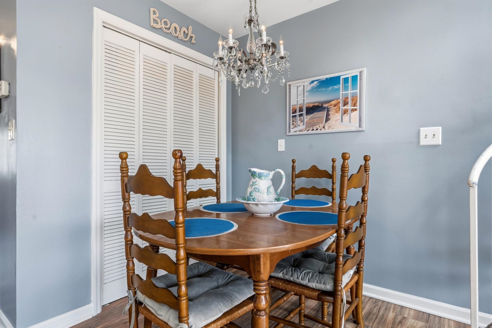 1881 Colony Dr. Photo 12
