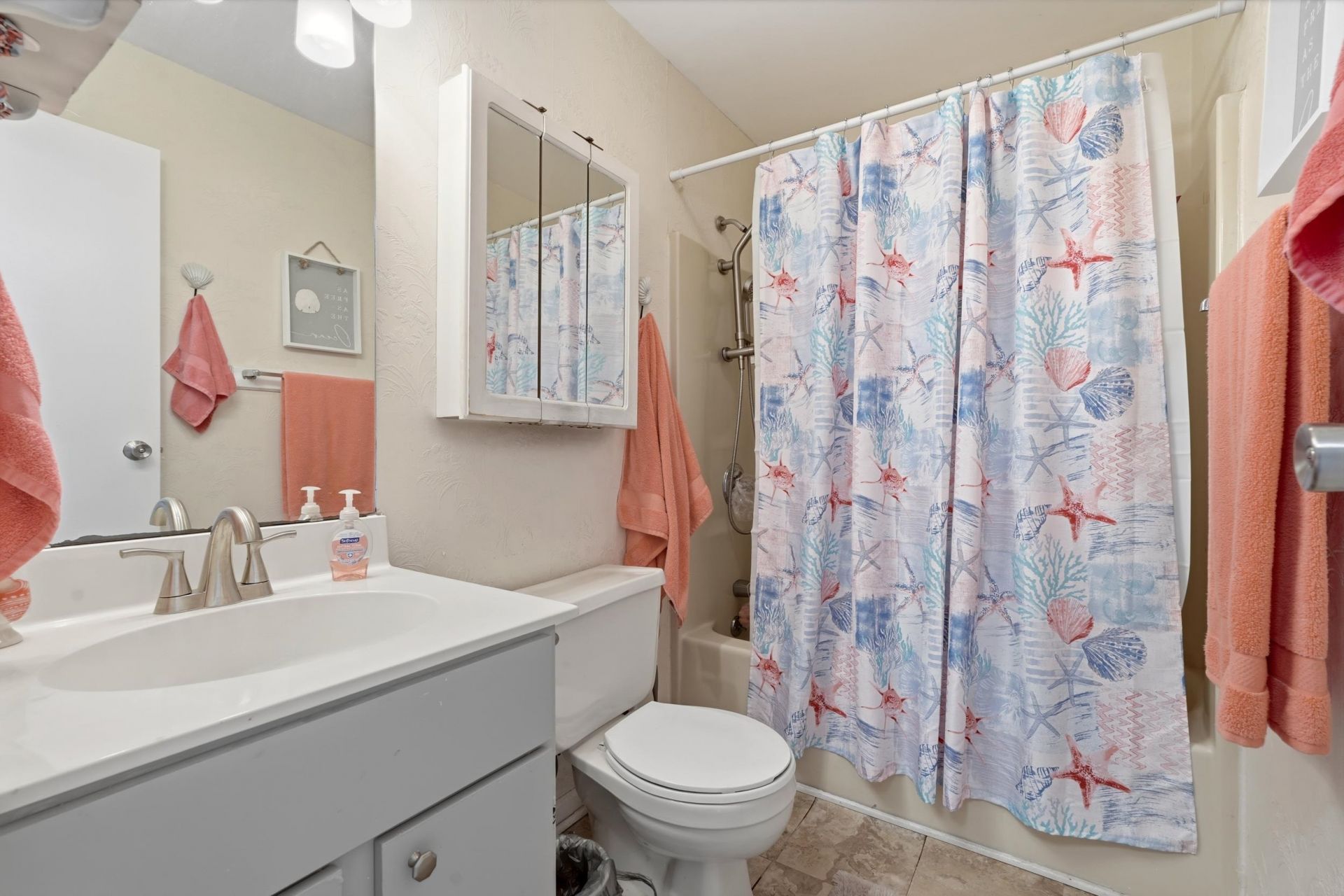 1881 Colony Dr. Photo 16