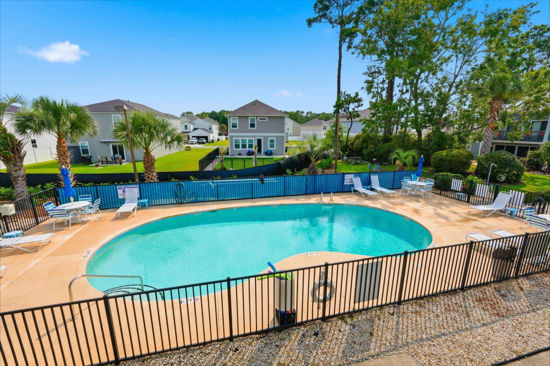 1881 Colony Dr. Photo 7