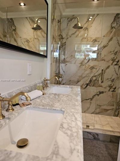 611 NE 14th Ct, Unit 611, Fort Lauderdale, FL 33304 Photo