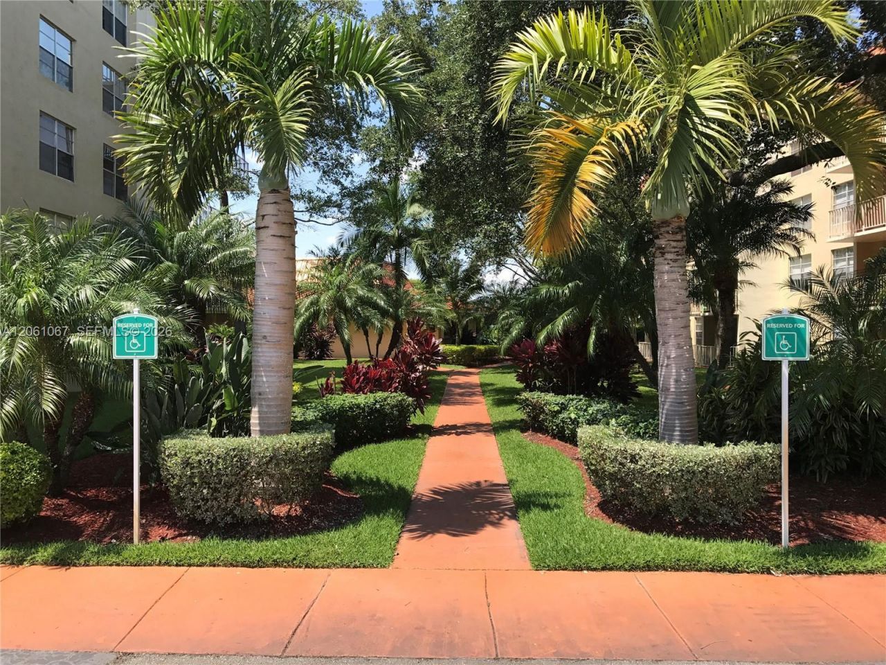 13100 SW 92nd Ave, Unit A-316, Miami, FL 33176 Photo