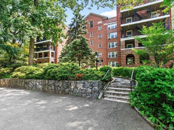 1360 Midland Avenue , Unit TE, Bronxville, NY 10708
