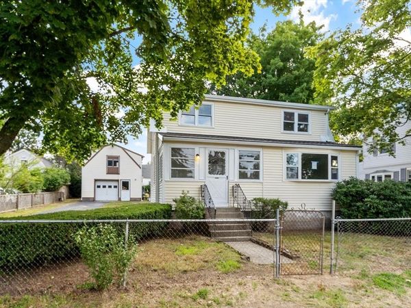 30 Hooper Rd, Dedham, MA 02026