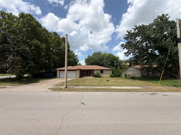 205 E Marshall Street , Tulsa, OK 74106