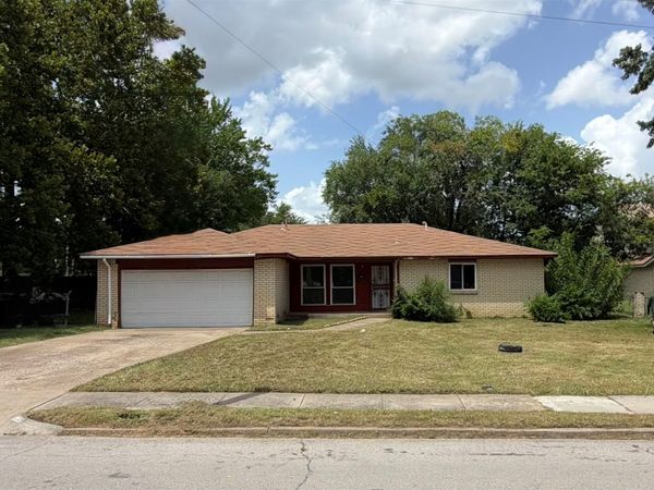 205 E Marshall Street , Tulsa, OK 74106