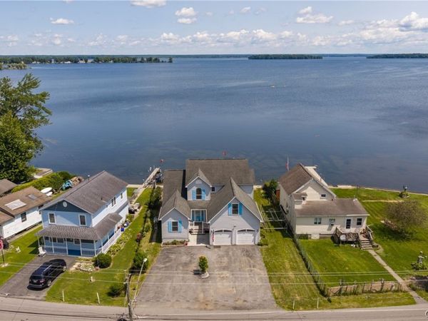 8852 Beach Road, Brewerton, NY 13029