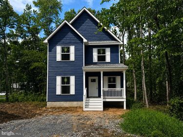 13 LAUREL LANE, COLONIAL BEACH, VA 22443