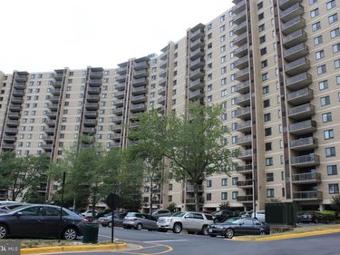 307 YOAKUM PARKWAY , Unit 809, ALEXANDRIA, VA 22304