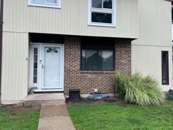 1914 CAMBRIDGE DRIVE, CROFTON, MD 21114