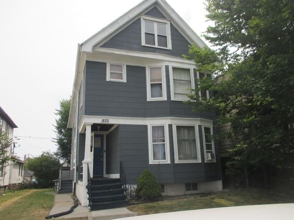 1822 S 10th STREET, Milwaukee, WI 53204