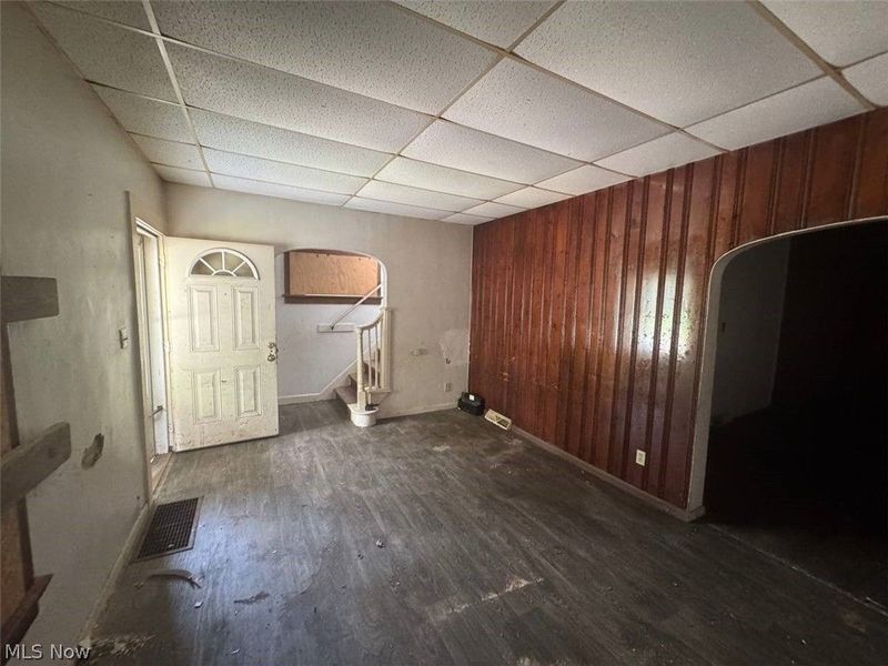 1958 4th Street NE, Canton, OH 44704 Photo 6